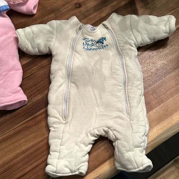 Magic Merlin Sleepsuit- Large - Picture 1 of 1